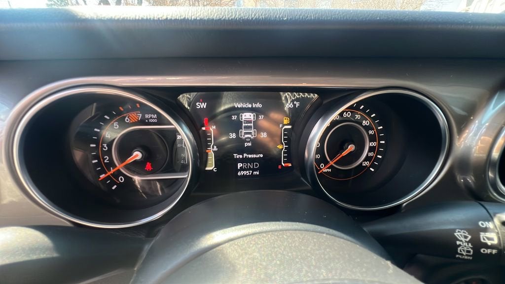 2020 Jeep Wrangler Unlimited Sahara 4X4