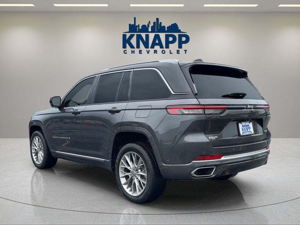 2022 Jeep Grand Cherokee Summit