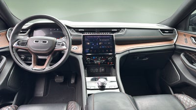 2022 Jeep Grand Cherokee Summit