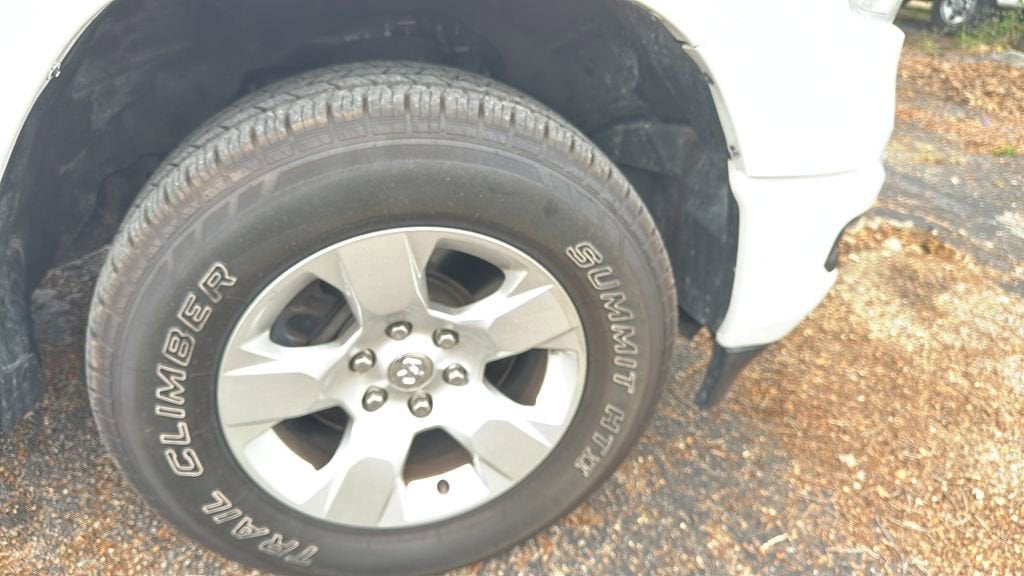 2022 RAM 1500 Big Horn Quad Cab 4x4 6'4" Box