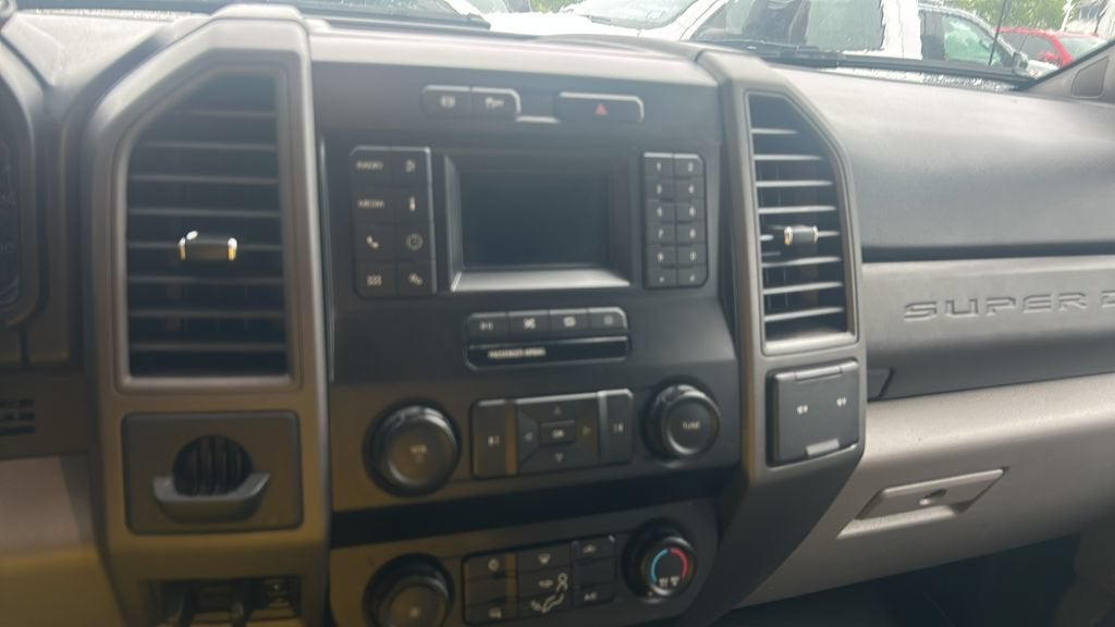 2020 Ford Super Duty F-550 DRW XL