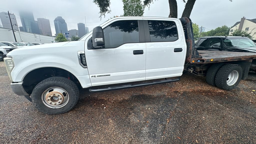 2017 Ford Super Duty F-350 DRW XLT