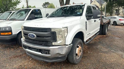 2017 Ford Super Duty F-350 DRW XLT
