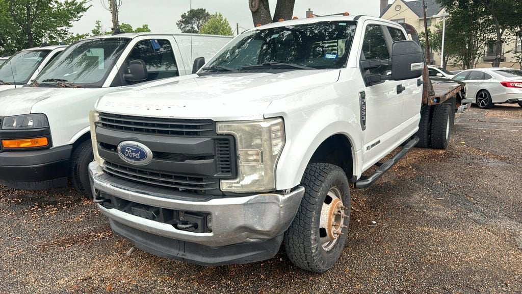 2017 Ford Super Duty F-350 DRW XLT