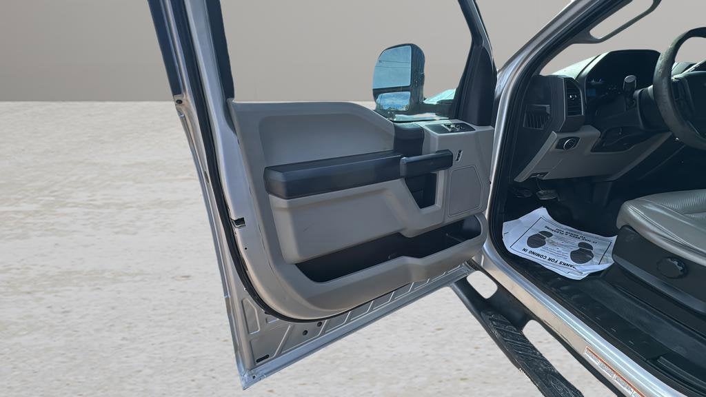 2017 Ford Super Duty F-450 DRW XLT