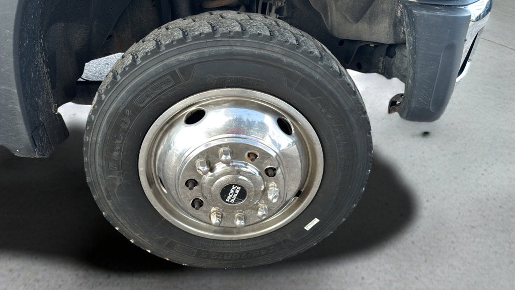 2016 Ford Super Duty F-550 DRW XL