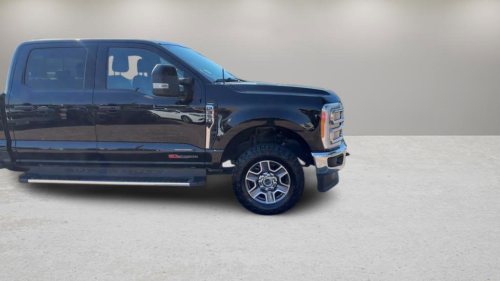 2023 Ford F-350 LARIAT