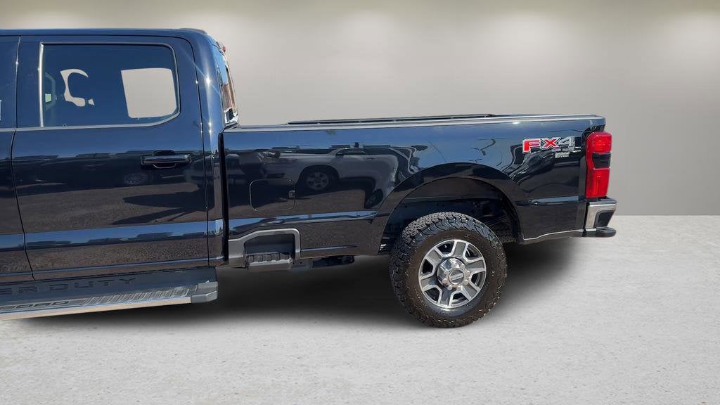 2023 Ford F-350 LARIAT