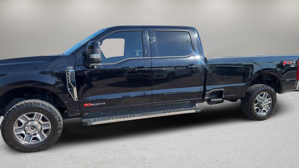 2023 Ford F-350 LARIAT