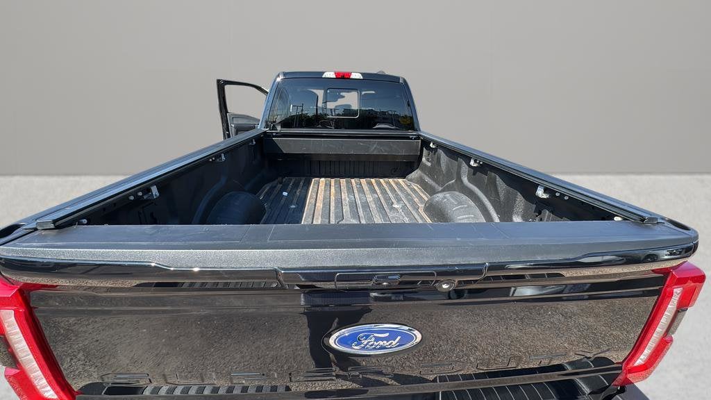 2023 Ford F-350 LARIAT