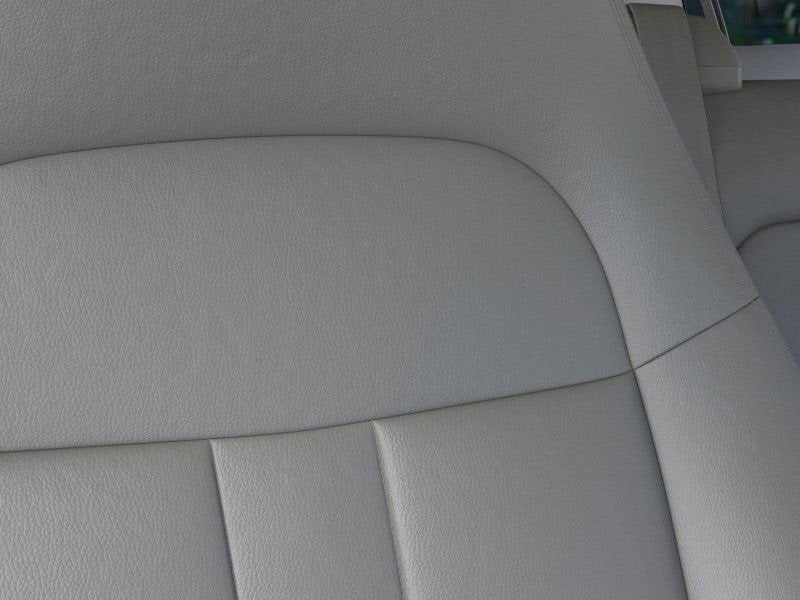 2025 Chevrolet Express Passenger 3500 1LS