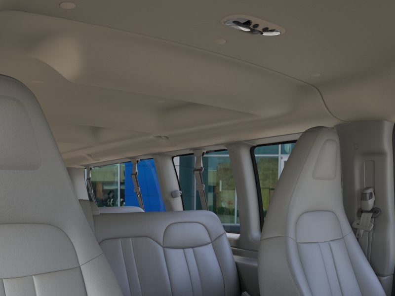 2025 Chevrolet Express Passenger 3500 1LS
