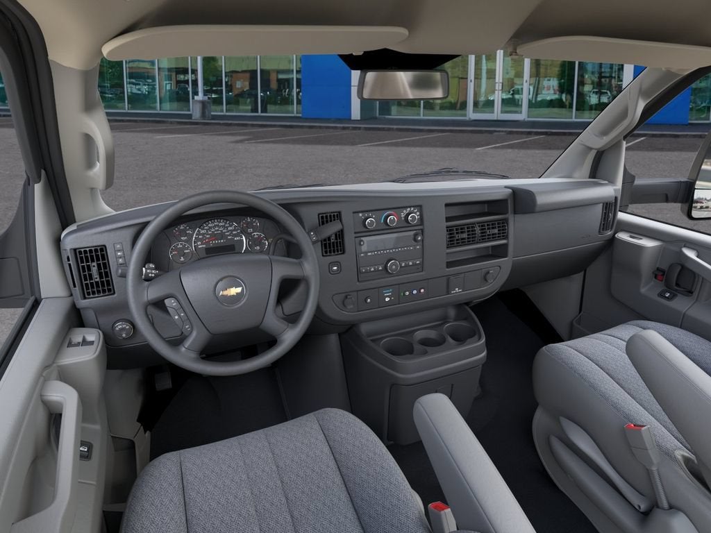2026 Chevrolet Express Cutaway 3500 1WT