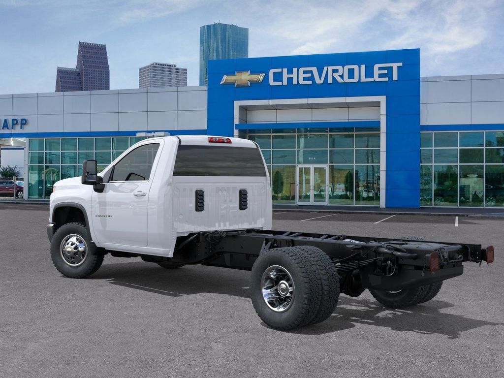 2026 Chevrolet Silverado 3500 HD Chassis Cab LT
