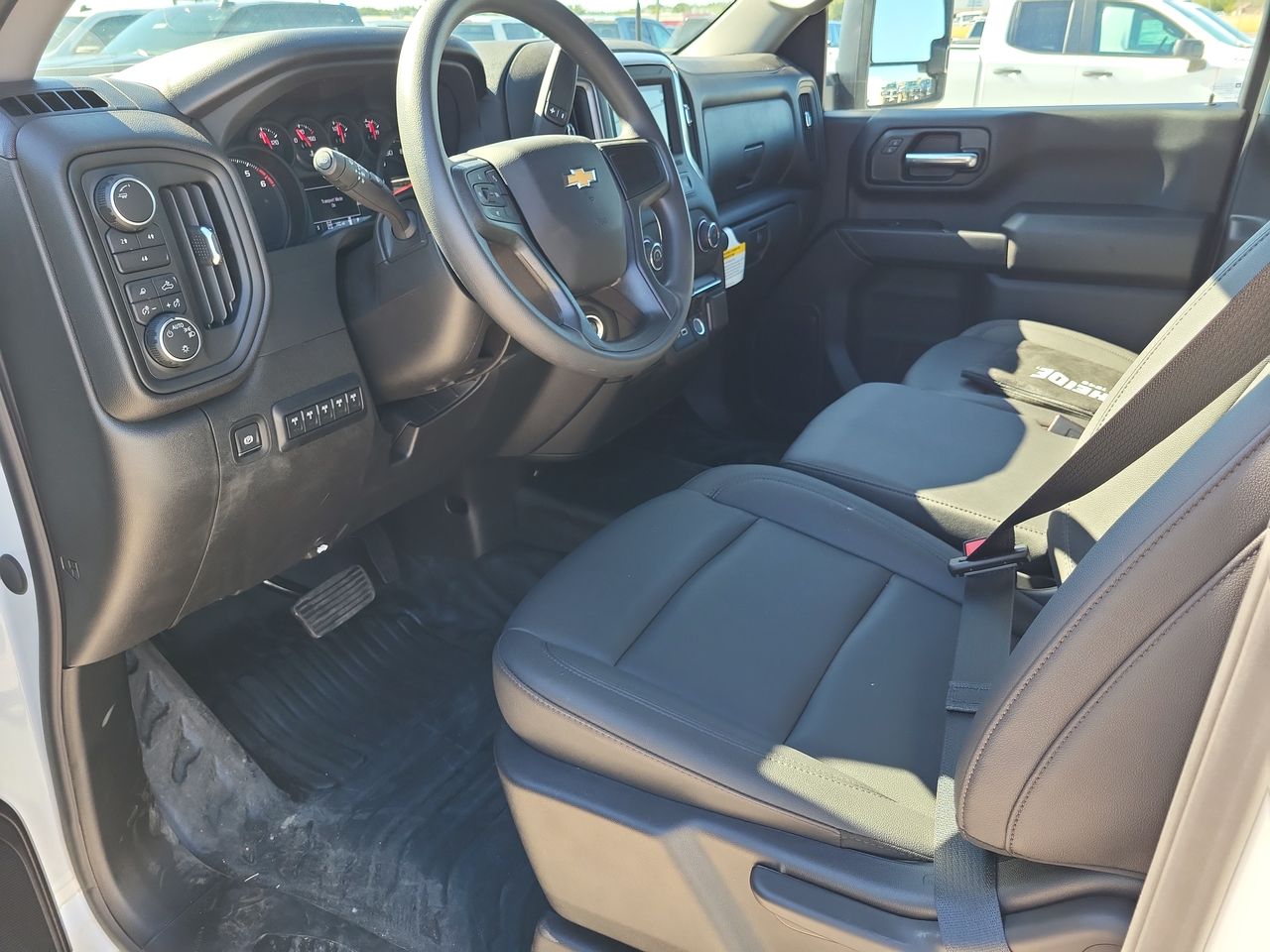 2025 Chevrolet Silverado 3500 HD Chassis Cab Work Truck