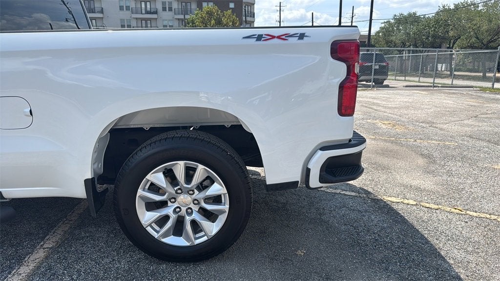 2024 Chevrolet Silverado 1500 Custom