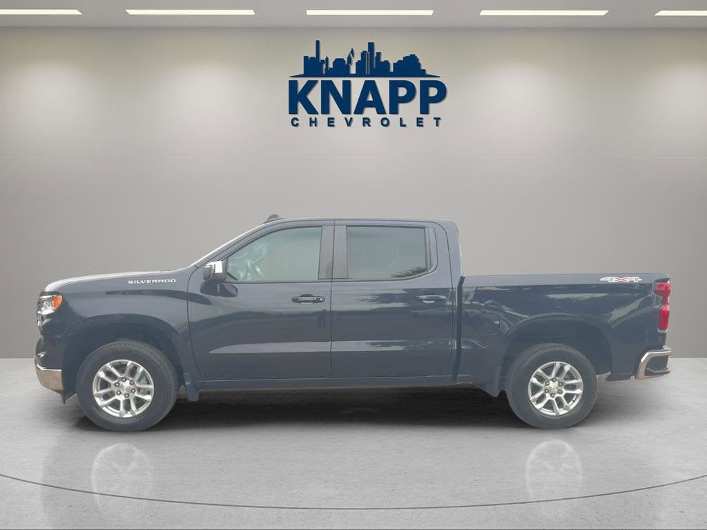 2022 Chevrolet Silverado 1500 LT (2FL)