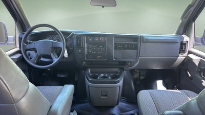 2006 Chevrolet Express Passenger 1500 LS