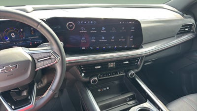 2025 Chevrolet Suburban RST