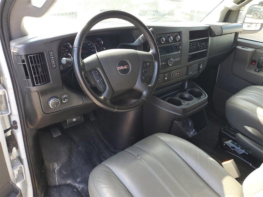 2023 GMC Savana Cargo 2500 Work Van