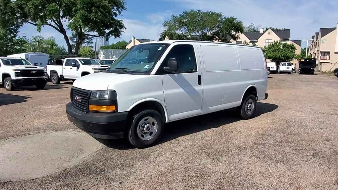 2023 GMC Savana Cargo 2500 Work Van