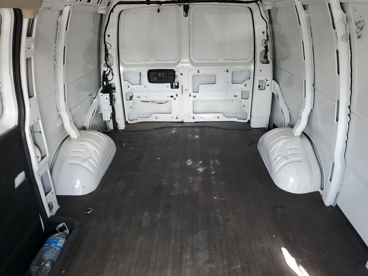 2023 GMC Savana Cargo 2500 Work Van