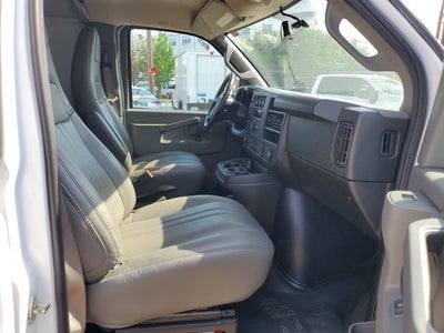 2023 GMC Savana Cargo 2500 Work Van