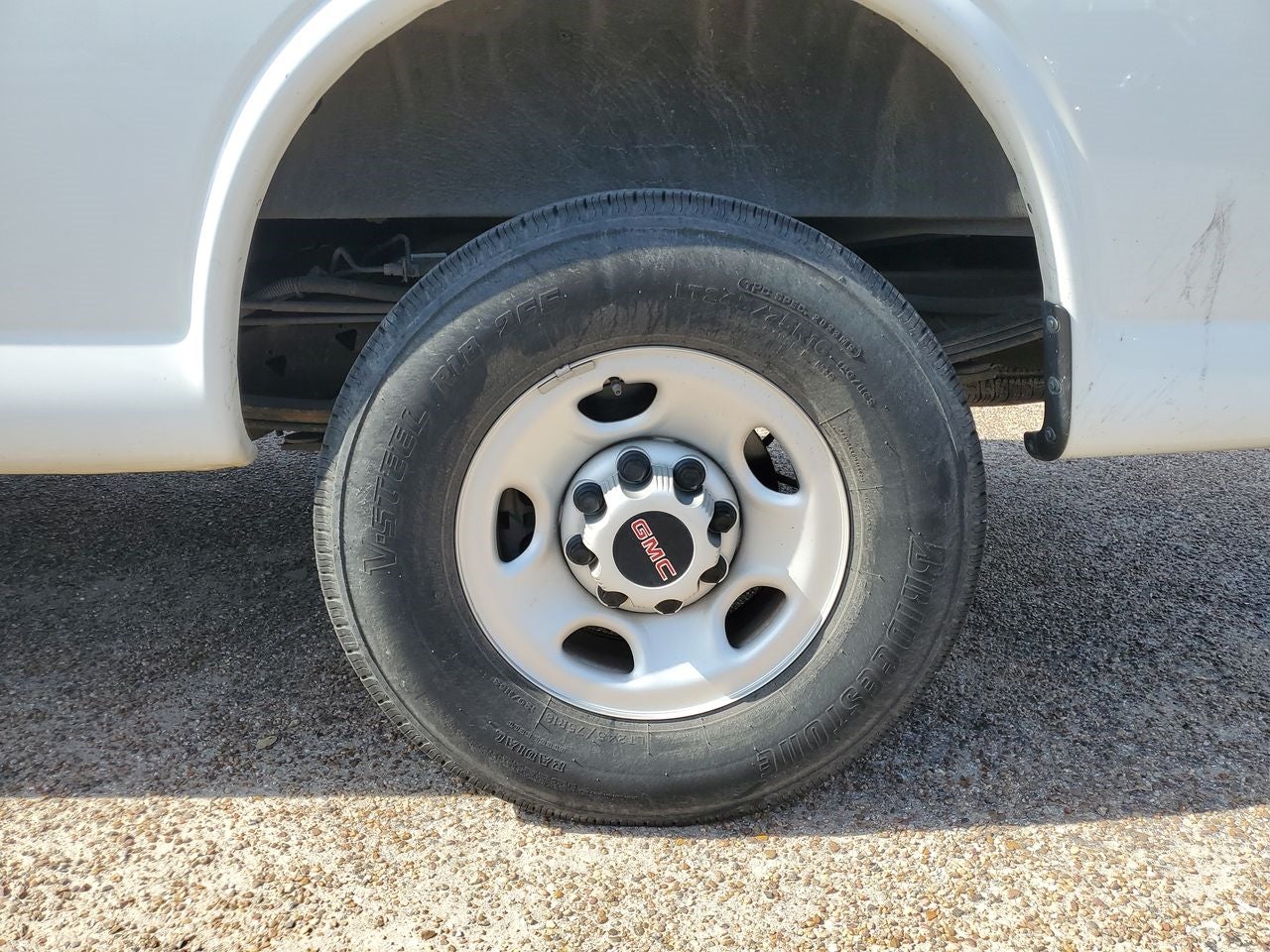 2023 GMC Savana Cargo 2500 Work Van