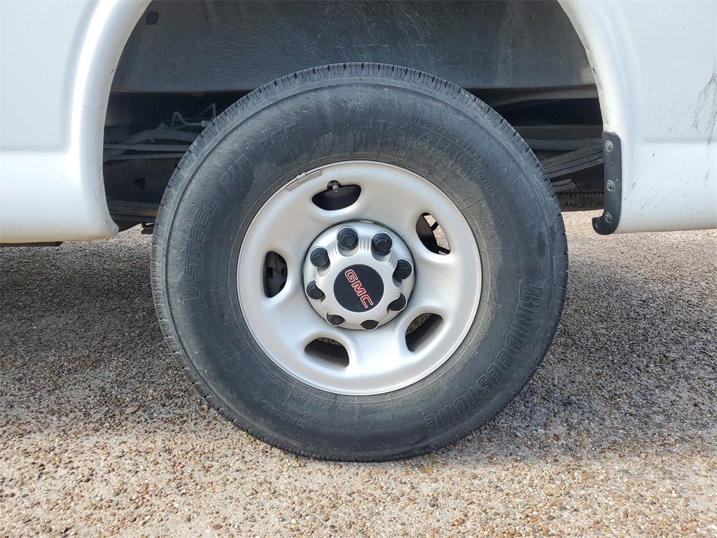 2023 GMC Savana Cargo 2500 Work Van