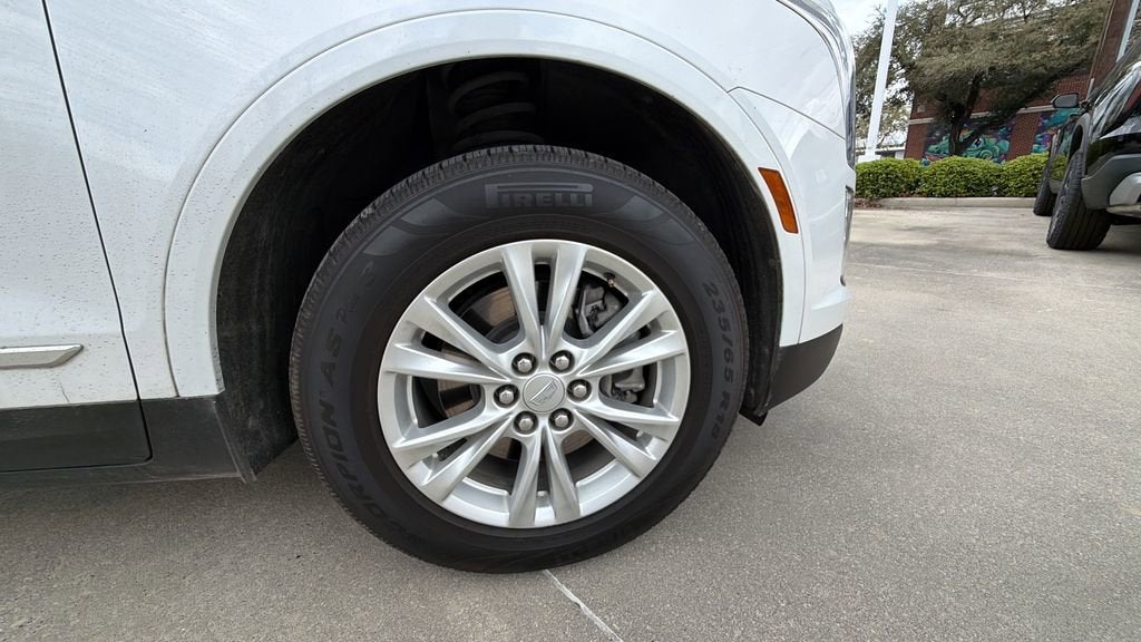 2022 Cadillac XT5 Luxury