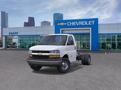 2025 Chevrolet Express Cutaway 3500 1WT
