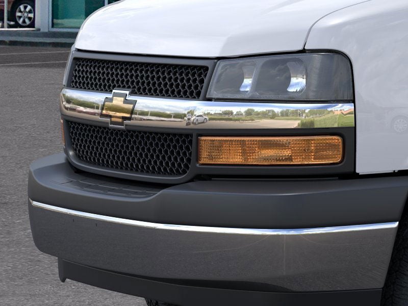 2026 Chevrolet Express Cutaway 3500 1WT