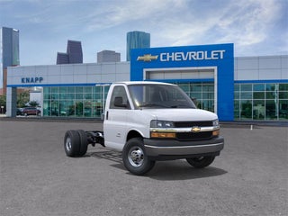 2026 Chevrolet Express Cutaway 3500 1WT