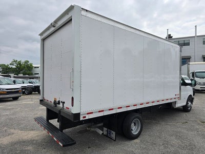 2026 Chevrolet Express Cutaway 3500 1WT