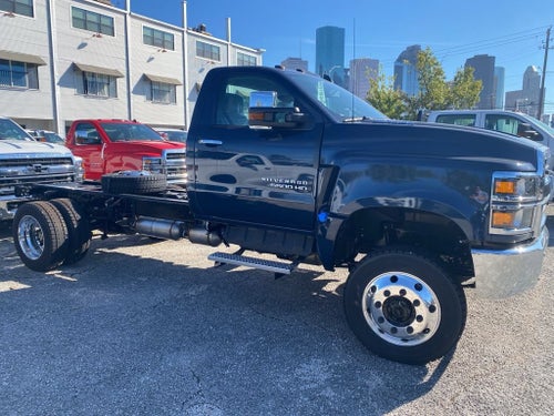 2024 Chevrolet Silverado 5500 HD LT