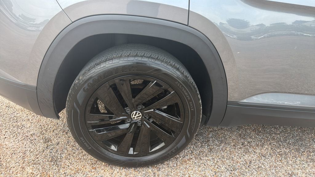 2022 Volkswagen Atlas Cross Sport 3.6L V6 SE w/Technology
