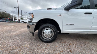 2023 RAM 3500 Big Horn Crew Cab 4x4 8' Box