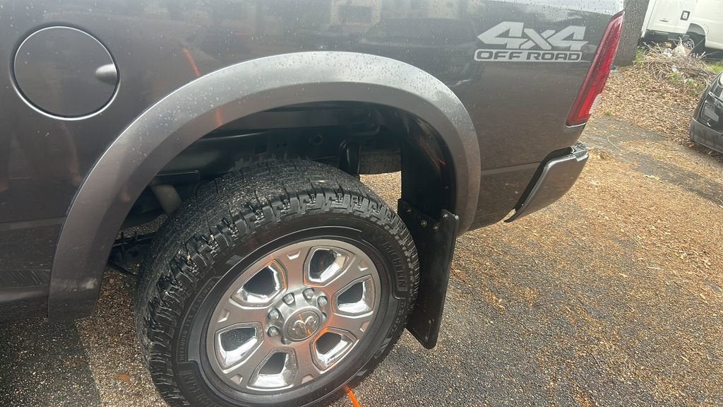 2018 RAM 2500 Laramie Crew Cab 4x4 6'4" Box