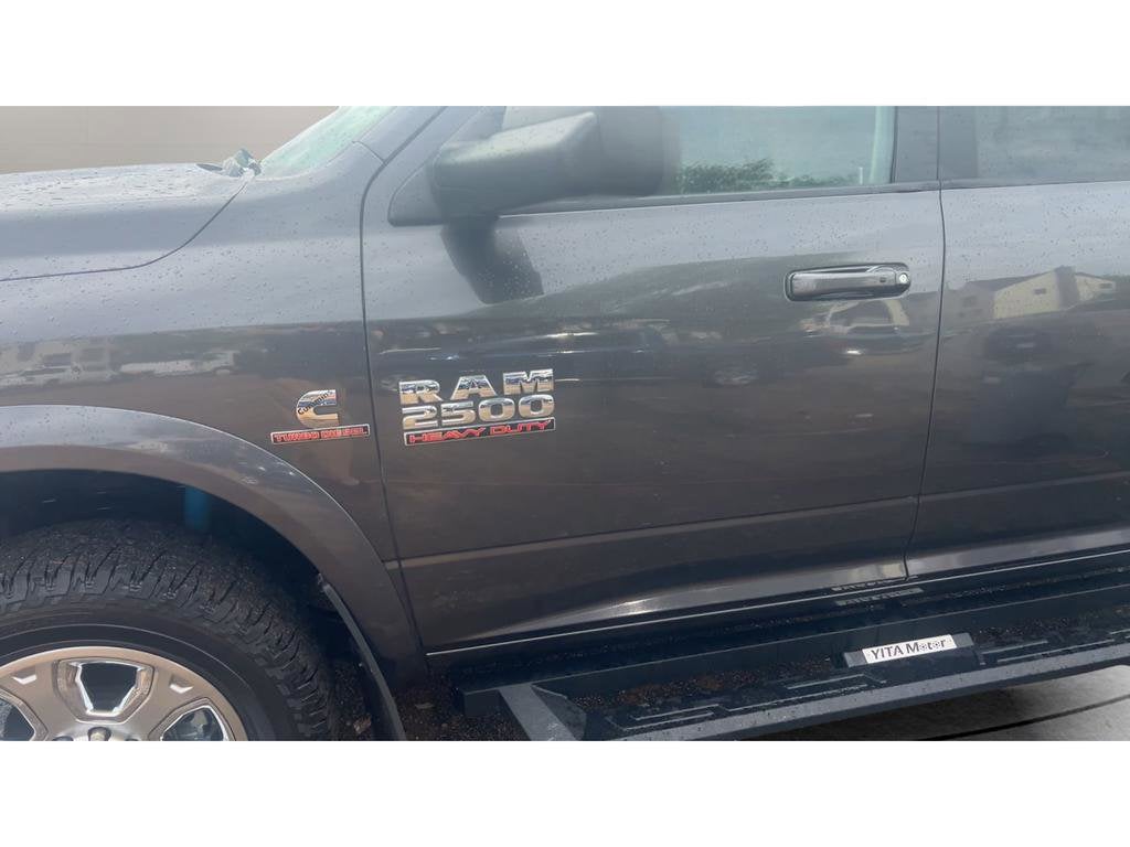 2018 RAM 2500 Laramie Crew Cab 4x4 6'4" Box