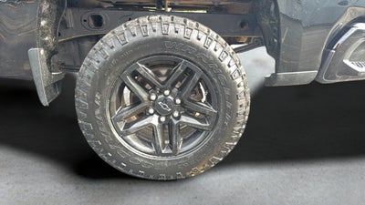 2022 Chevrolet Silverado 1500 Custom Trail Boss