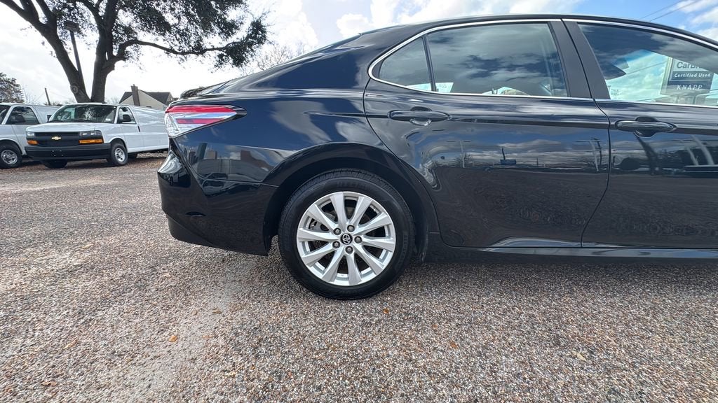 2018 Toyota Camry LE