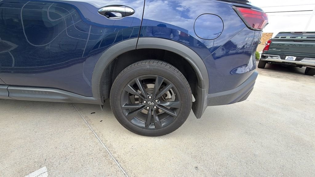 2024 INFINITI QX60 LUXE