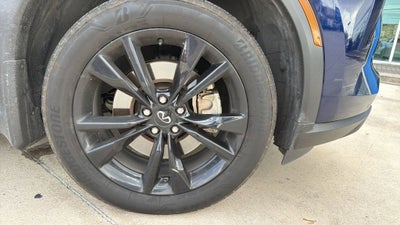 2024 INFINITI QX60 LUXE