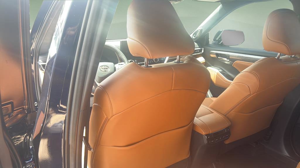 2025 Toyota Highlander Platinum