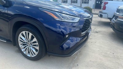 2025 Toyota Highlander Platinum
