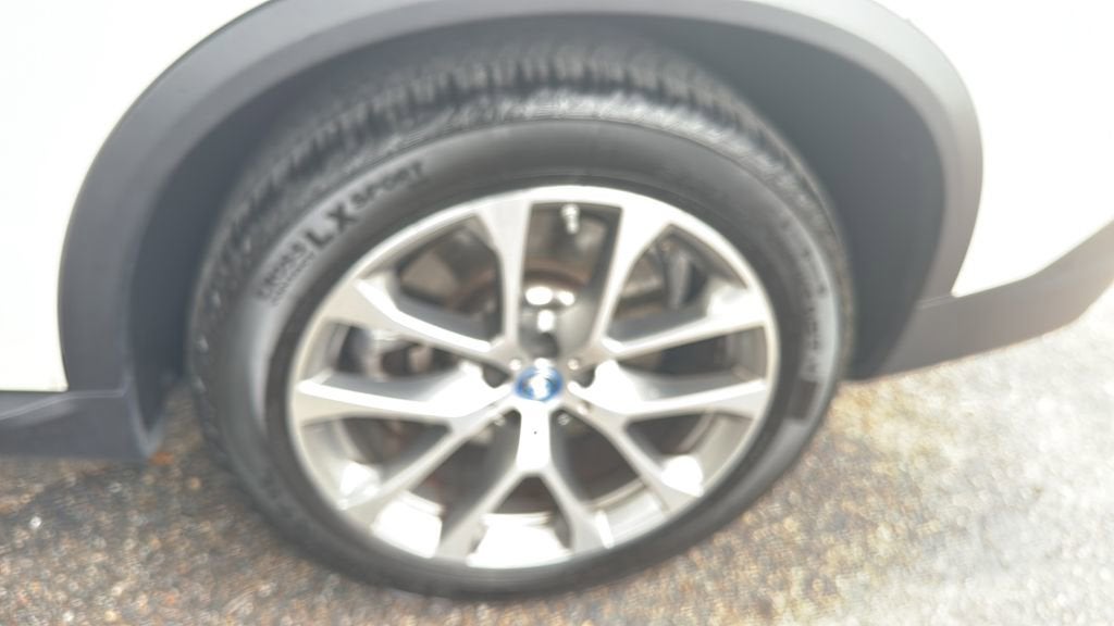 2025 BMW X5 xDrive50e