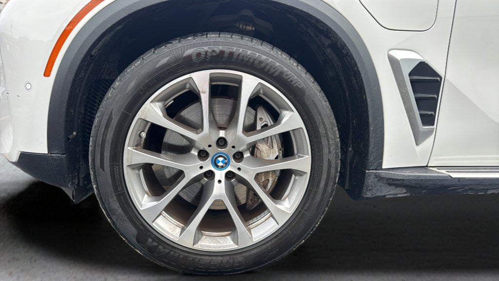 2025 BMW X5 xDrive50e