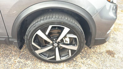 2022 Nissan Rogue Sport SL FWD Xtronic CVT