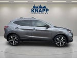2022 Nissan Rogue Sport SL FWD Xtronic CVT