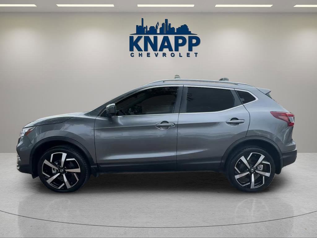 2022 Nissan Rogue Sport SL FWD Xtronic CVT